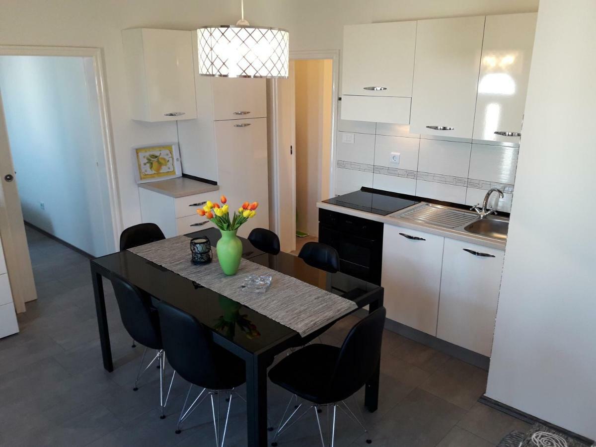 Apartmani Tajana Сукошан Экстерьер фото